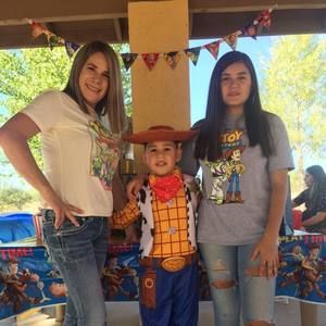 Meet your Posher, Celsa